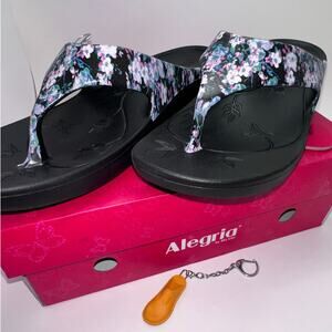 Alegria Ode Women's Flip Flop Size 42, US Size 11.5-12